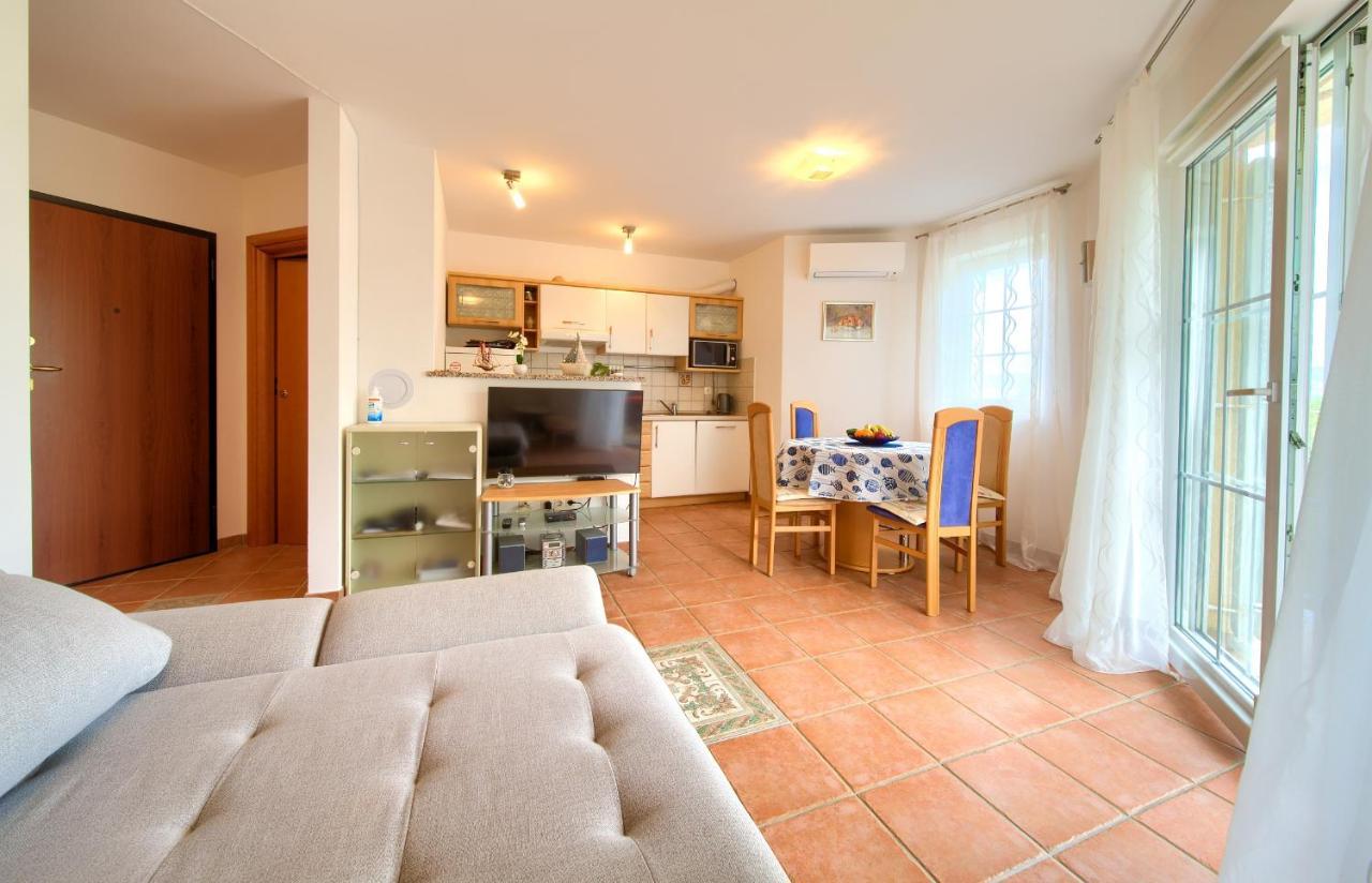 Apartment Camellia Vantacići Exterior foto