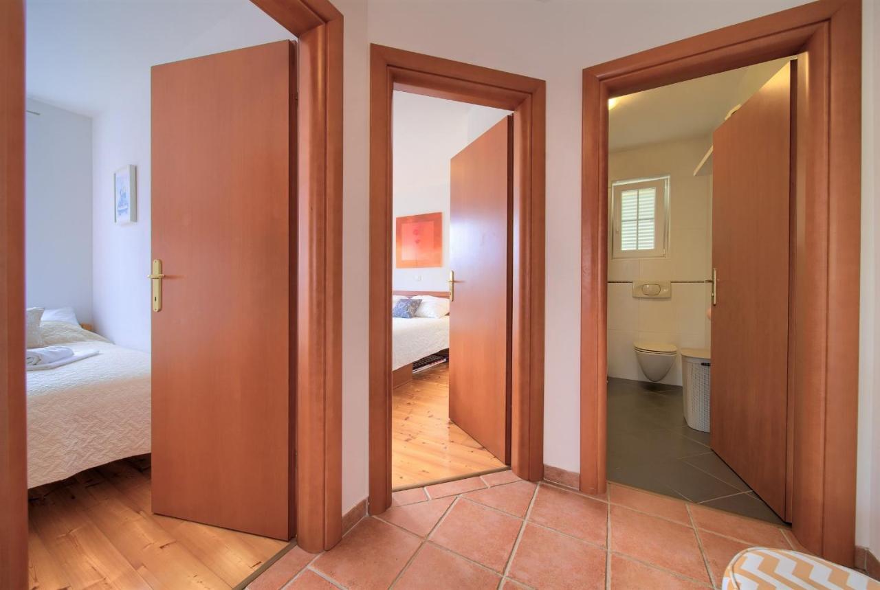Apartment Camellia Vantacići Exterior foto
